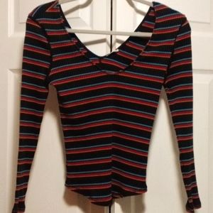 Robbed multicolored top